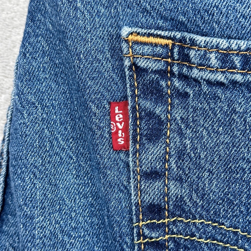 Levi's 505 Regular Fit Jeans Mens 32x32 (Fit 32x31) Blue Medium Wash Straight - Picture 7 of 13